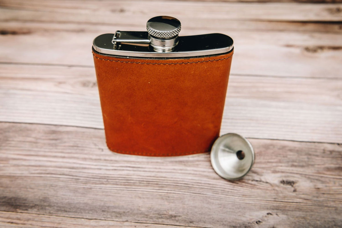 ARLO Leather Hip Flask #color_espresso