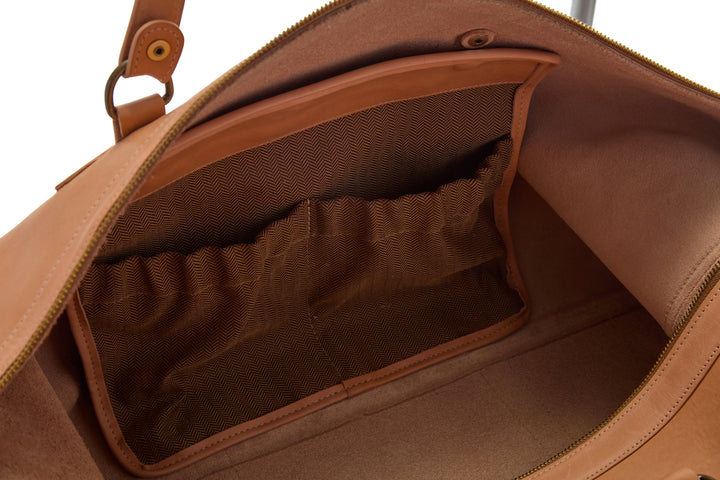 Taft Horween Essex leather weekender Made in USA and handcrafted in Naples Florida
