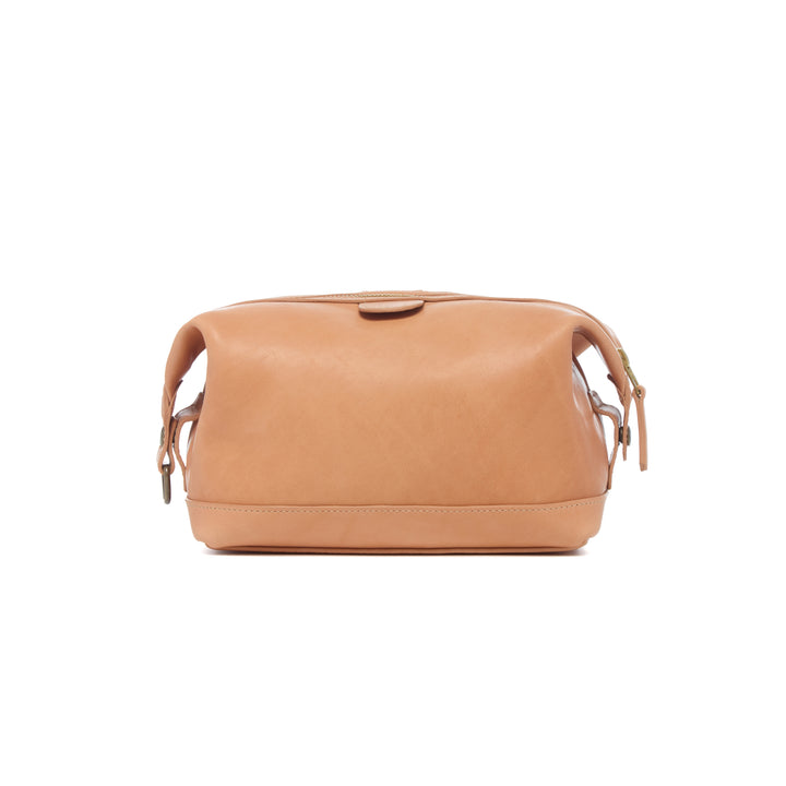 Ryder Horween Essex leather dopp kit Made in USA and handcrafted in Naples Florida