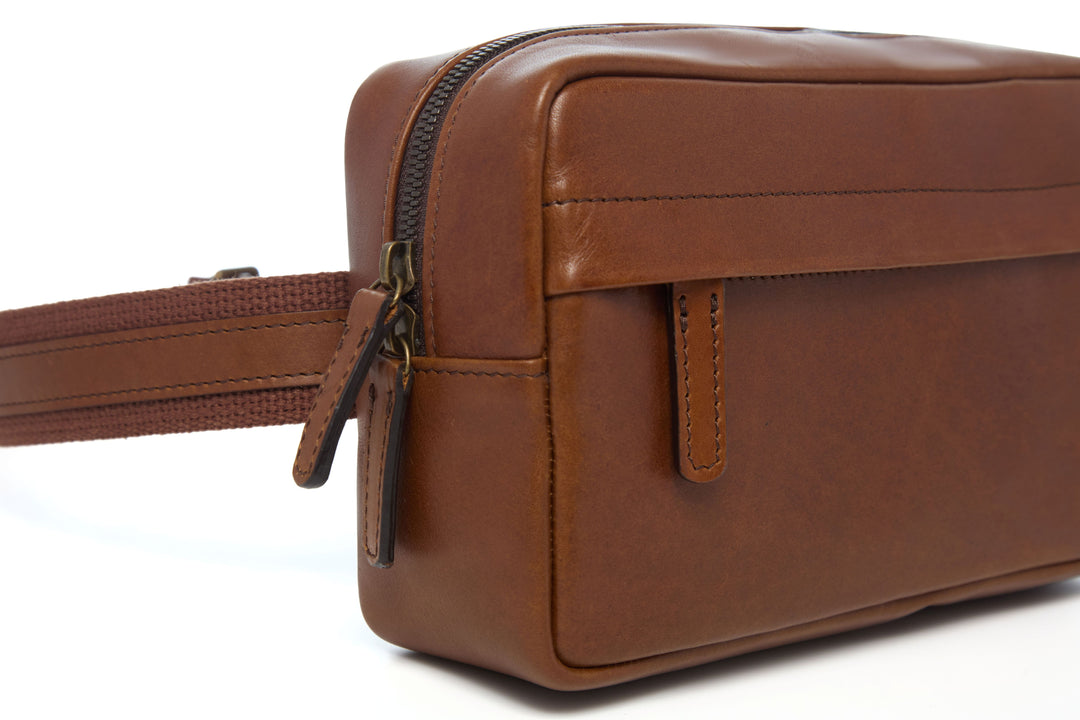 Mercer Leather Sling in Espresso concealed front zipper and leather pull detail
