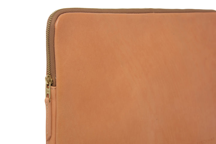 Clifford Horween Essex leather laptop sleeve Made in USA and handcrafted in Naples Florida