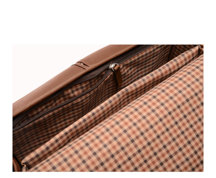 Brown #color_brown