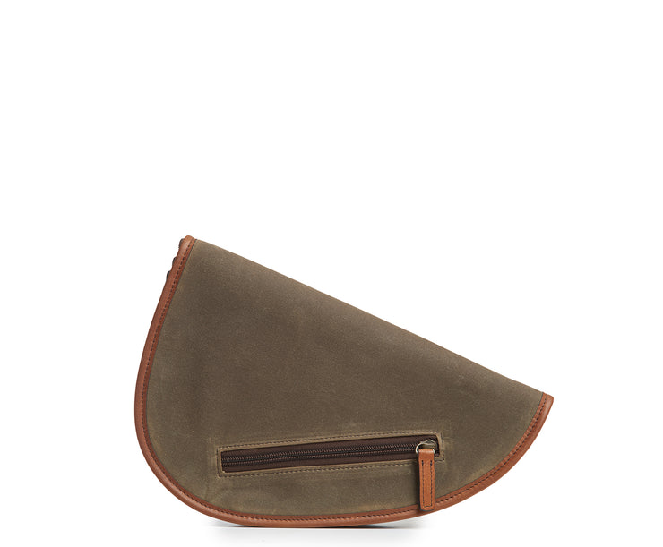 Olive Waxed canvas pistol case The waxed canvas Haywood pistol case features a water-resistant 8.25 oz waxed canvas exterior, American full-grain leather accents and a synthetic fleece interior. The Haywood is designed to fit most medium to large frame pistols and revolvers.